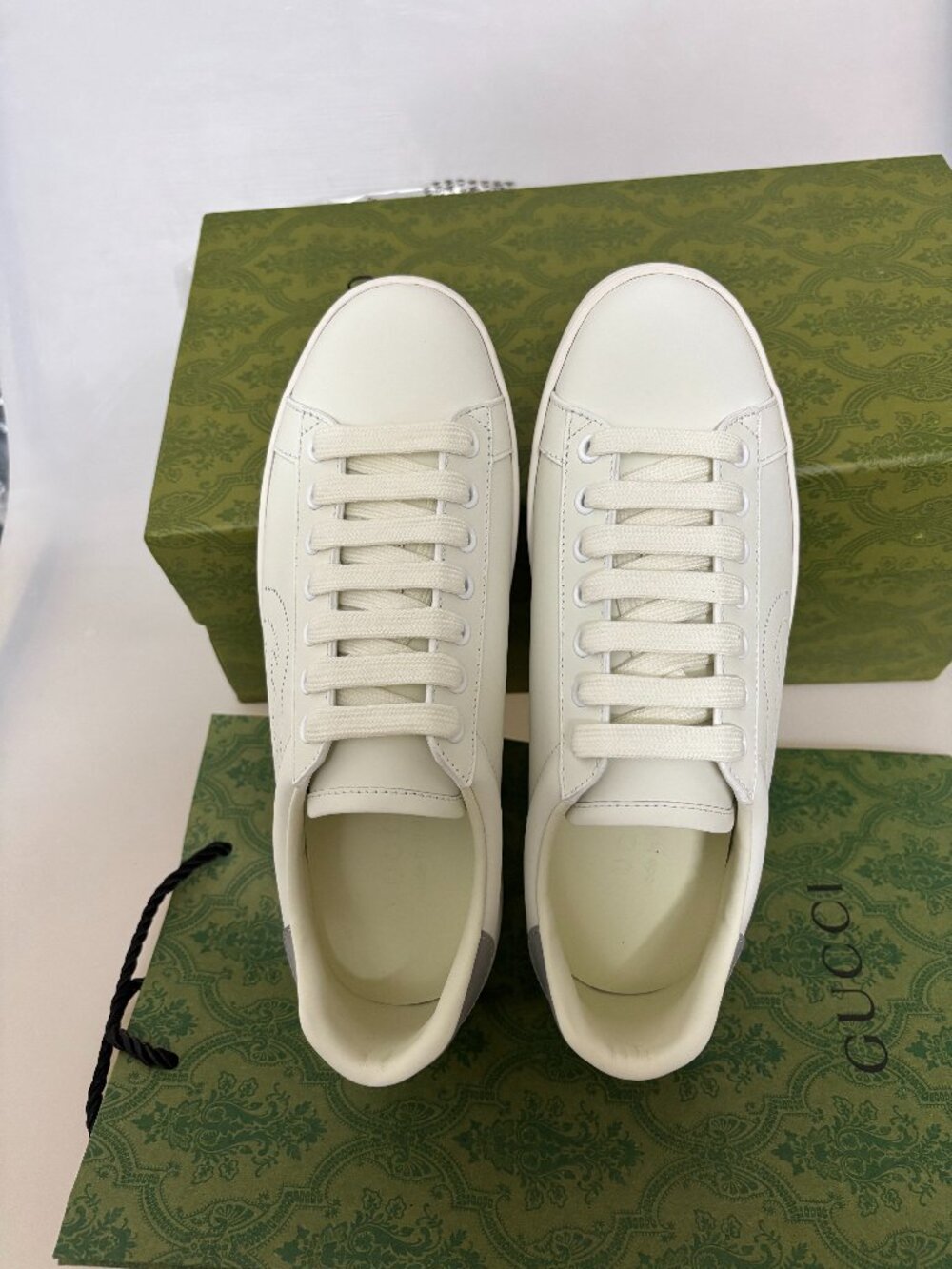 Classic Gucci ace 'White Gray' Men's Flat leisure shoes new with box
